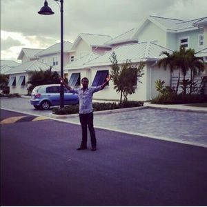 Meet your Posher, Lamar